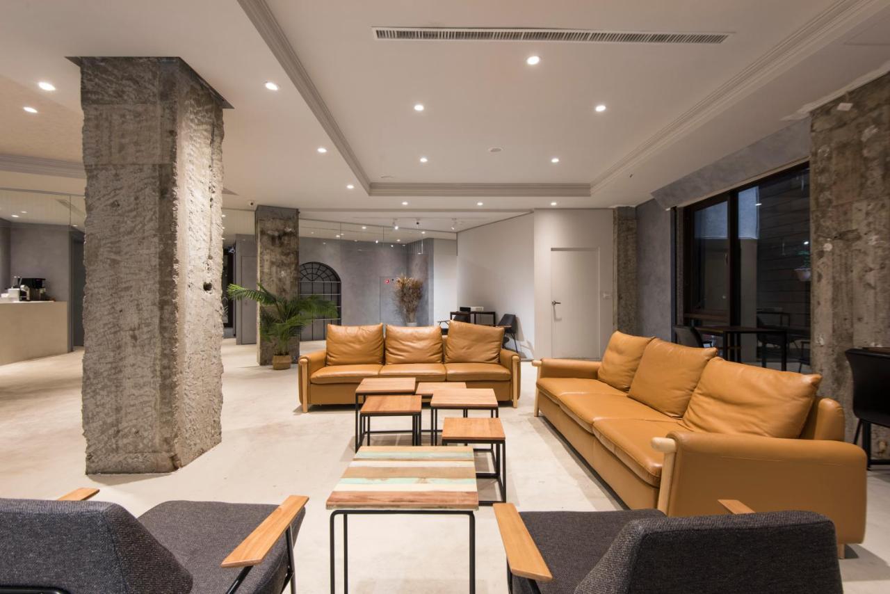 Sparrow Hotel Taichung Exterior foto