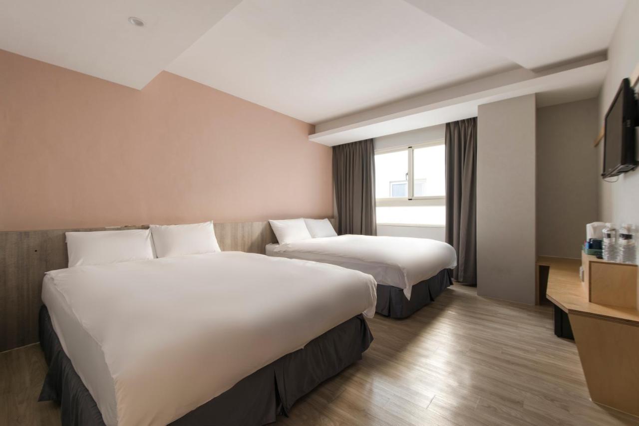 Sparrow Hotel Taichung Exterior foto